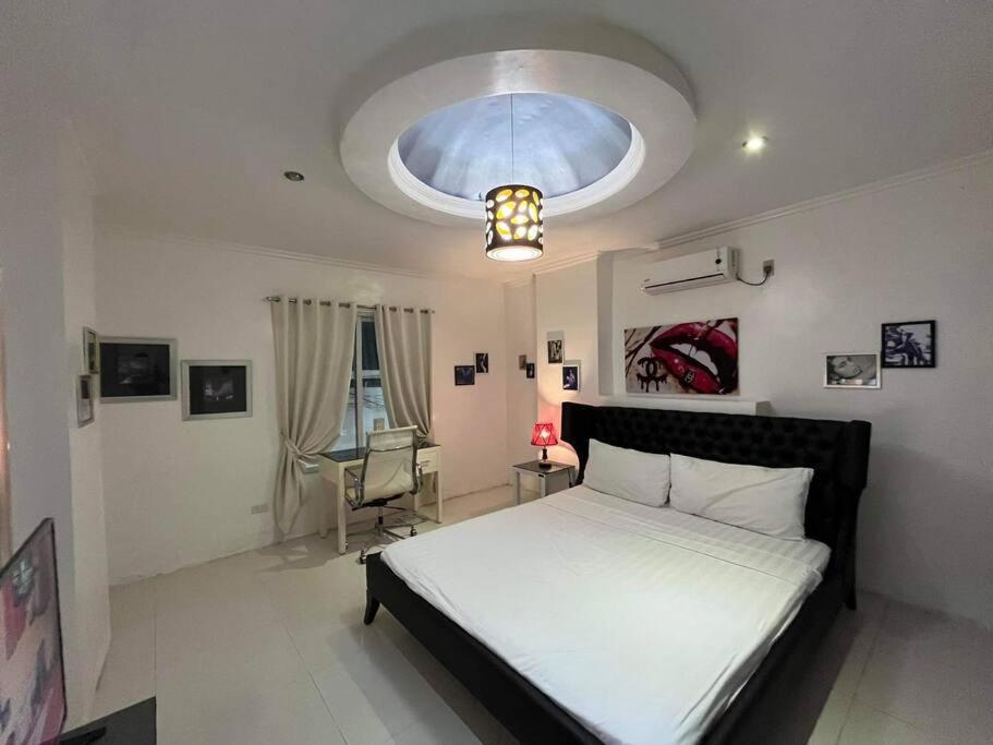Kandi Big 1 Bedroom King Bed, Free Housekeeping, Wi-Fi Анхелес Екстер'єр фото