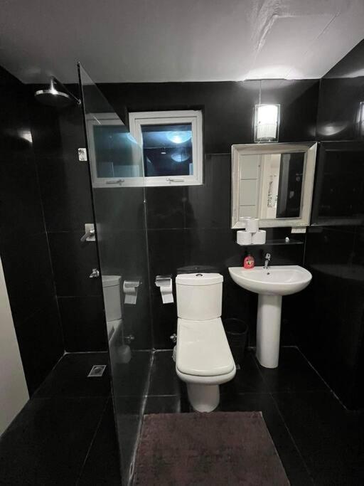 Kandi Big 1 Bedroom King Bed, Free Housekeeping, Wi-Fi Анхелес Екстер'єр фото