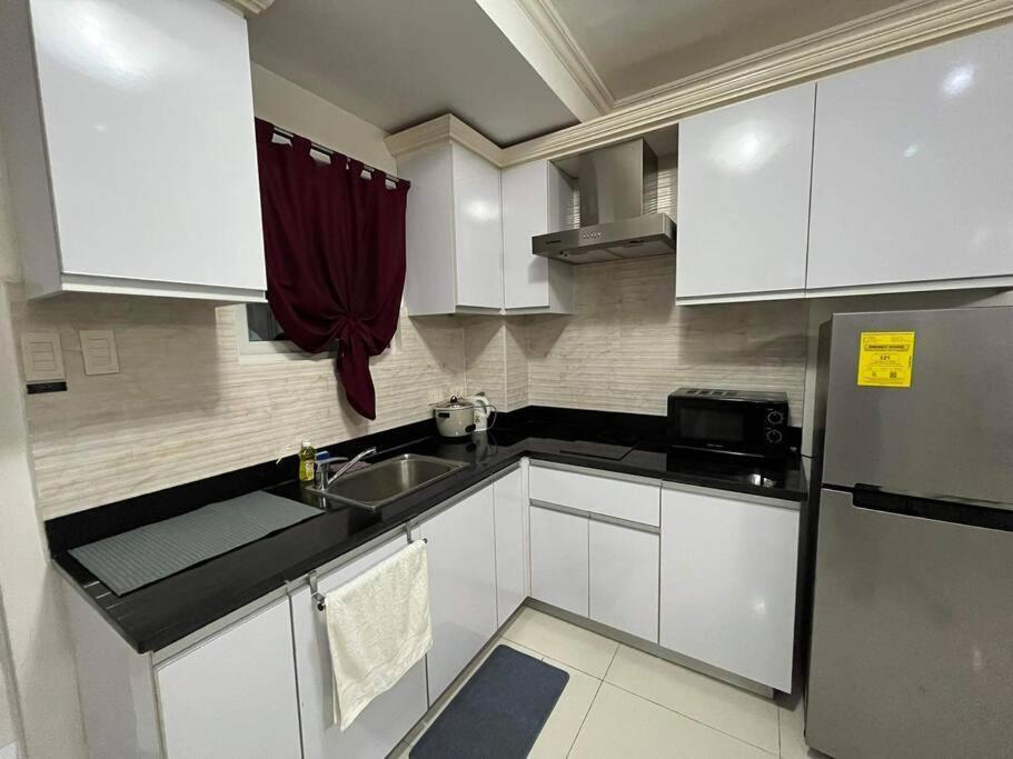 Kandi Big 1 Bedroom King Bed, Free Housekeeping, Wi-Fi Анхелес Екстер'єр фото